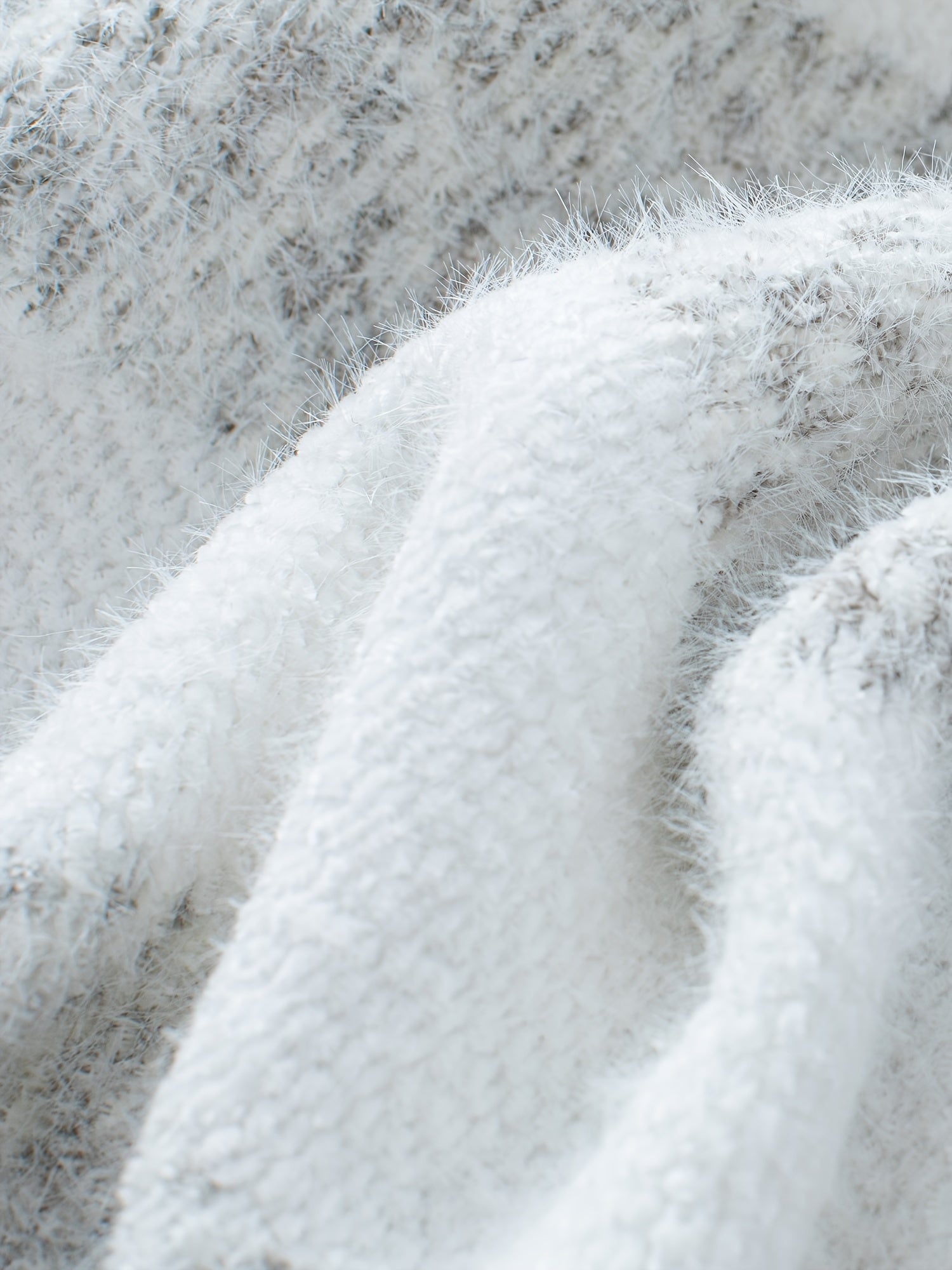 Ewelina | Sweter damski w paski z golfem
