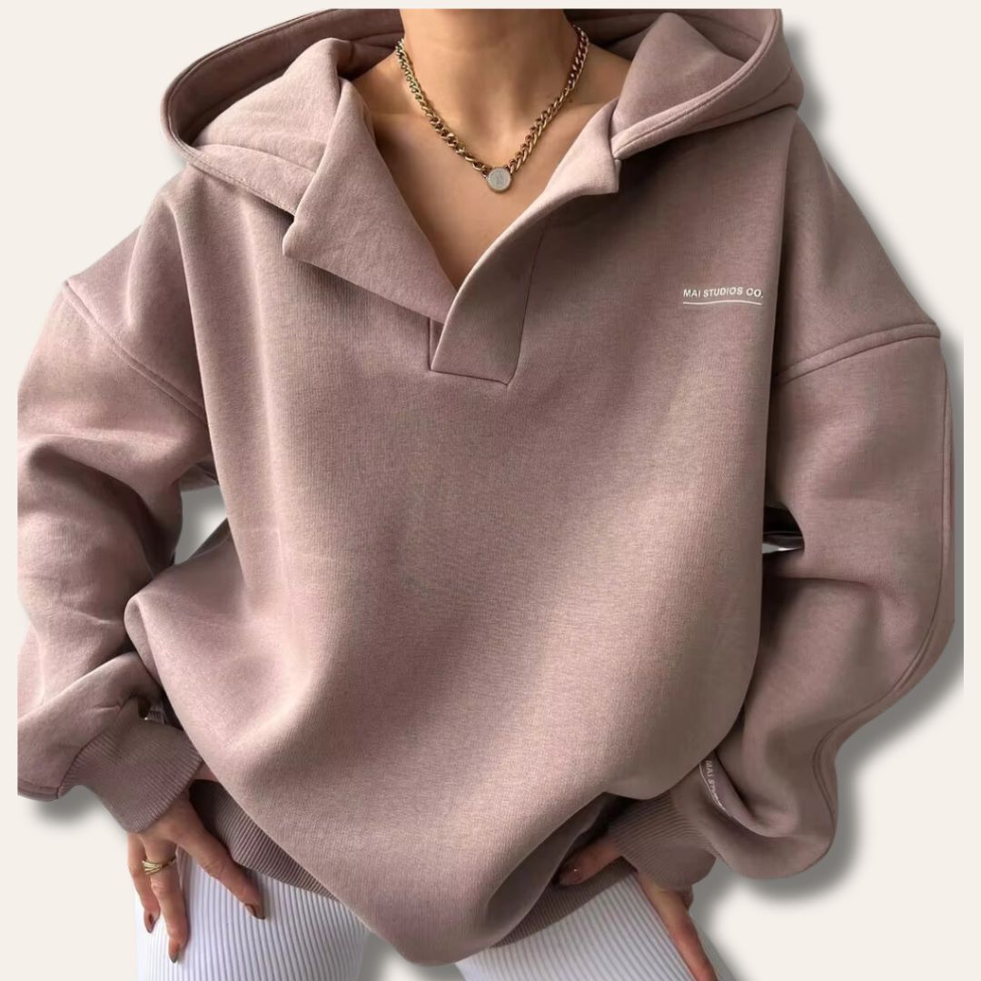 Marta | Sweter damski z kapturem chic