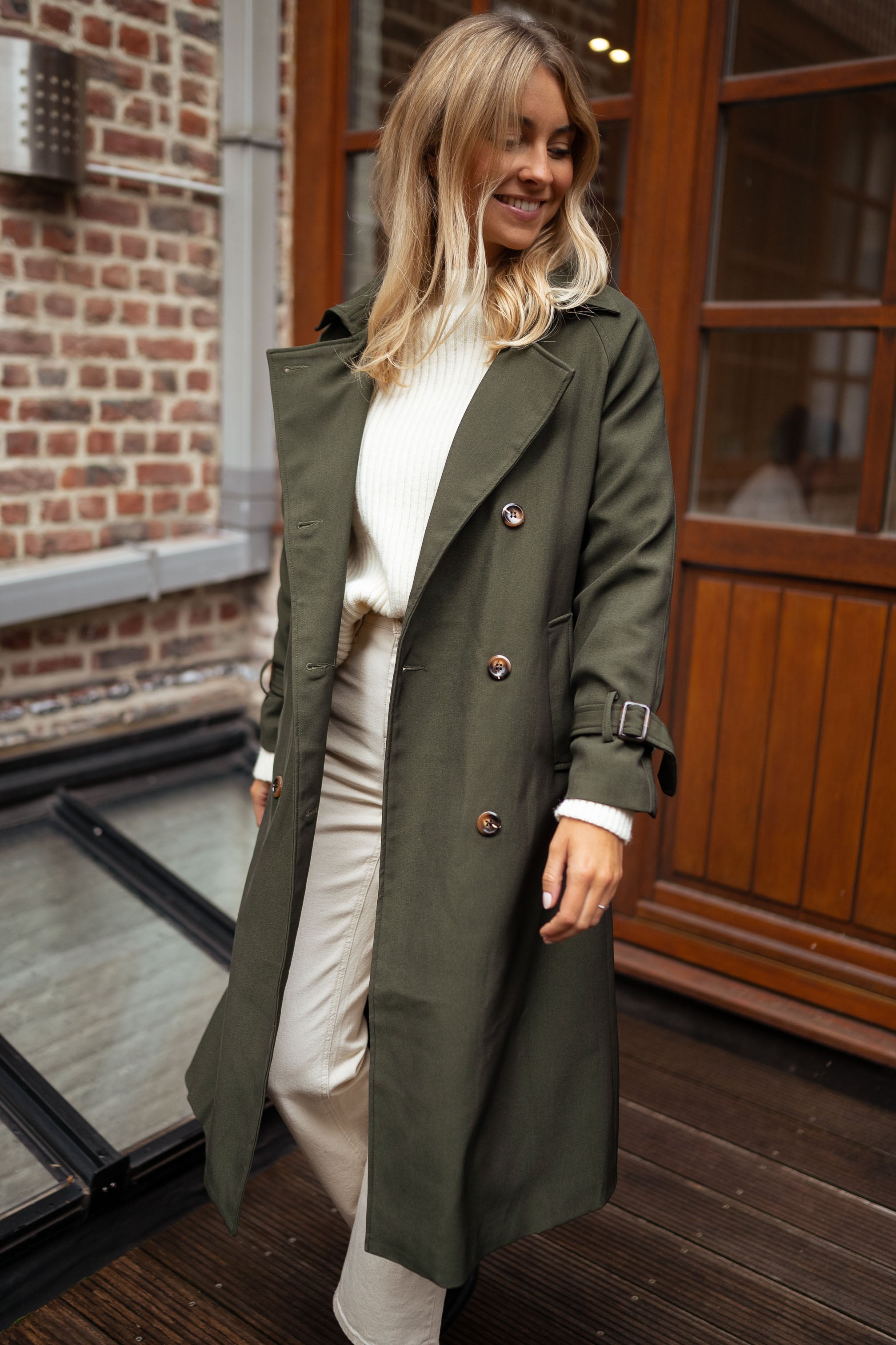 Alicja | Elegancki damski trencz na każdą okazję