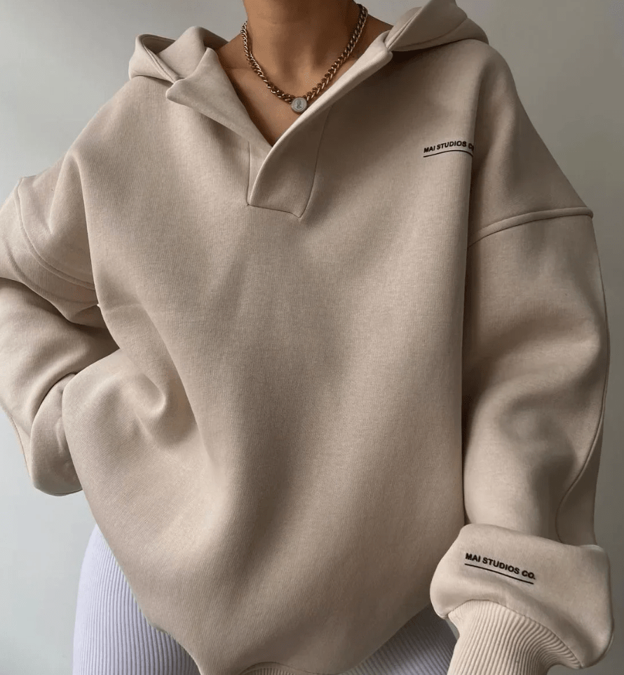 Marta | Sweter damski z kapturem chic